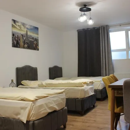 Hr Hotel